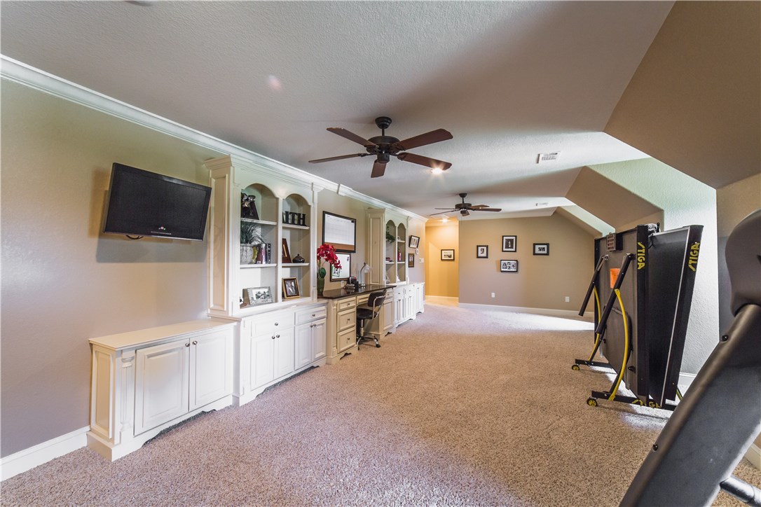 St Valery Downs Sub Cave Spgs - Residential