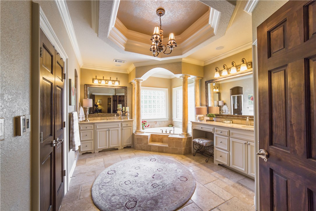 St Valery Downs Sub Cave Spgs - Residential