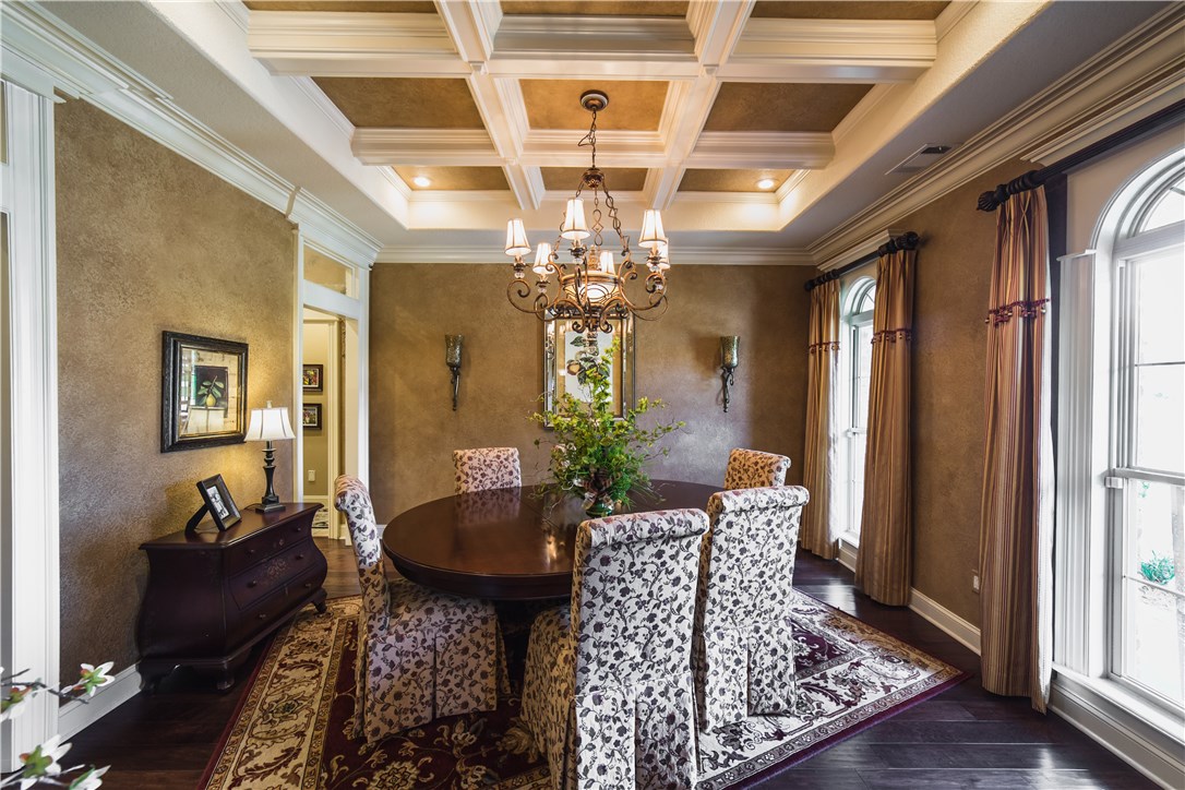 St Valery Downs Sub Cave Spgs - Residential