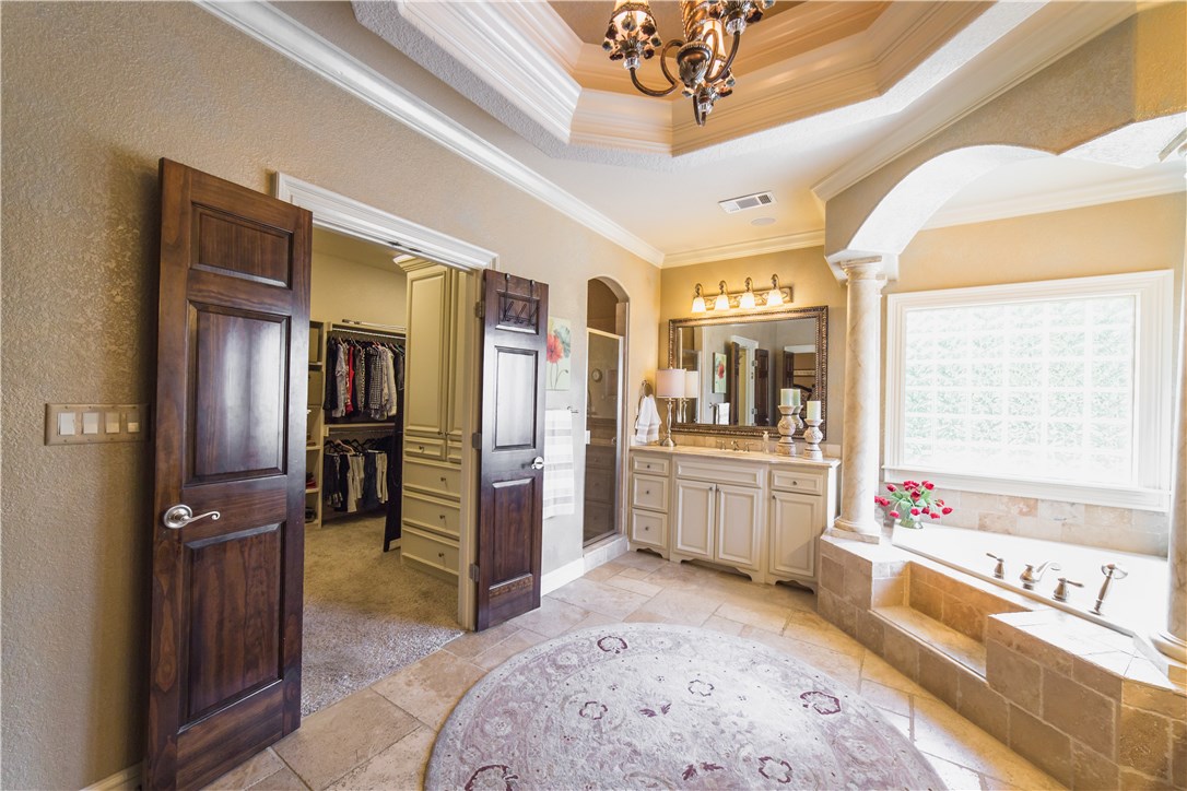 St Valery Downs Sub Cave Spgs - Residential