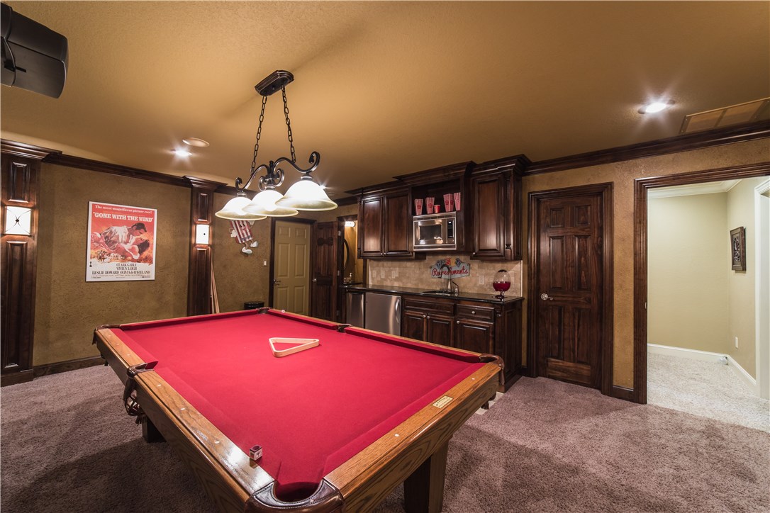 St Valery Downs Sub Cave Spgs - Residential