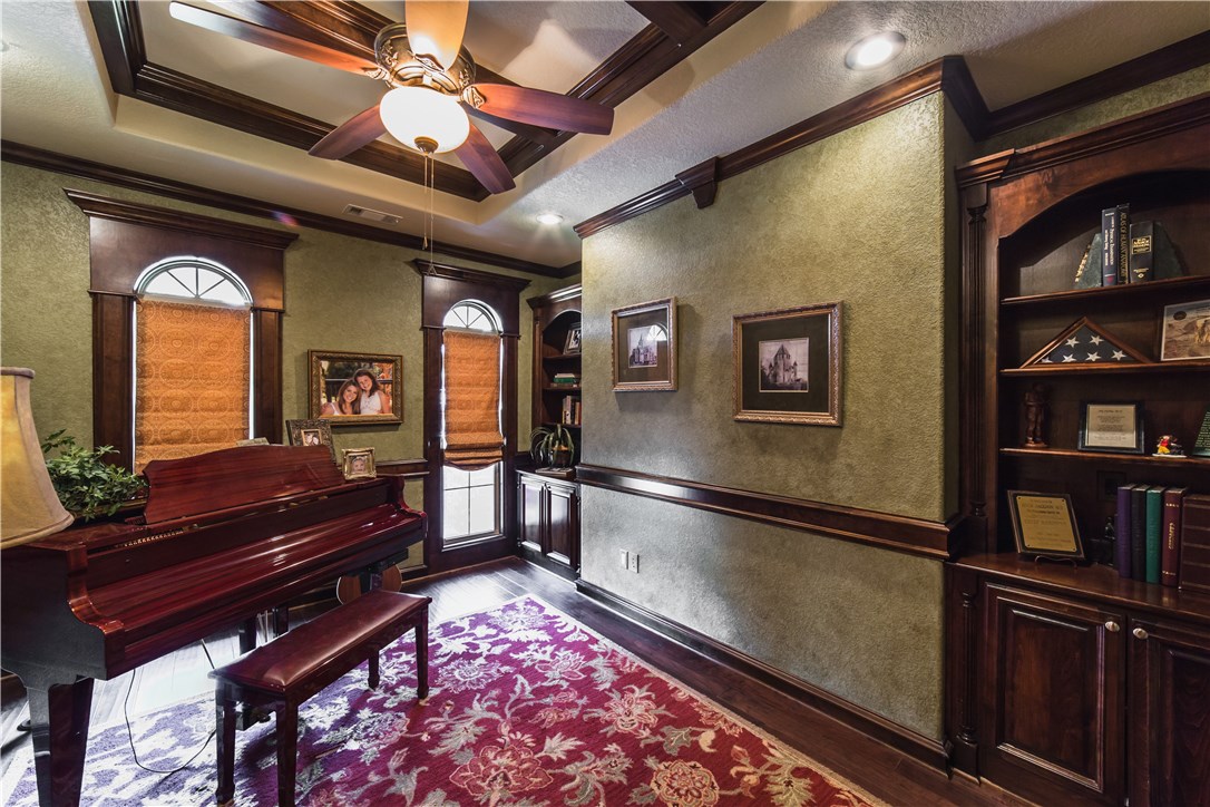 St Valery Downs Sub Cave Spgs - Residential