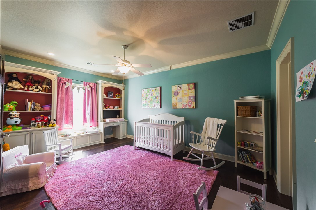 St Valery Downs Sub Cave Spgs - Residential