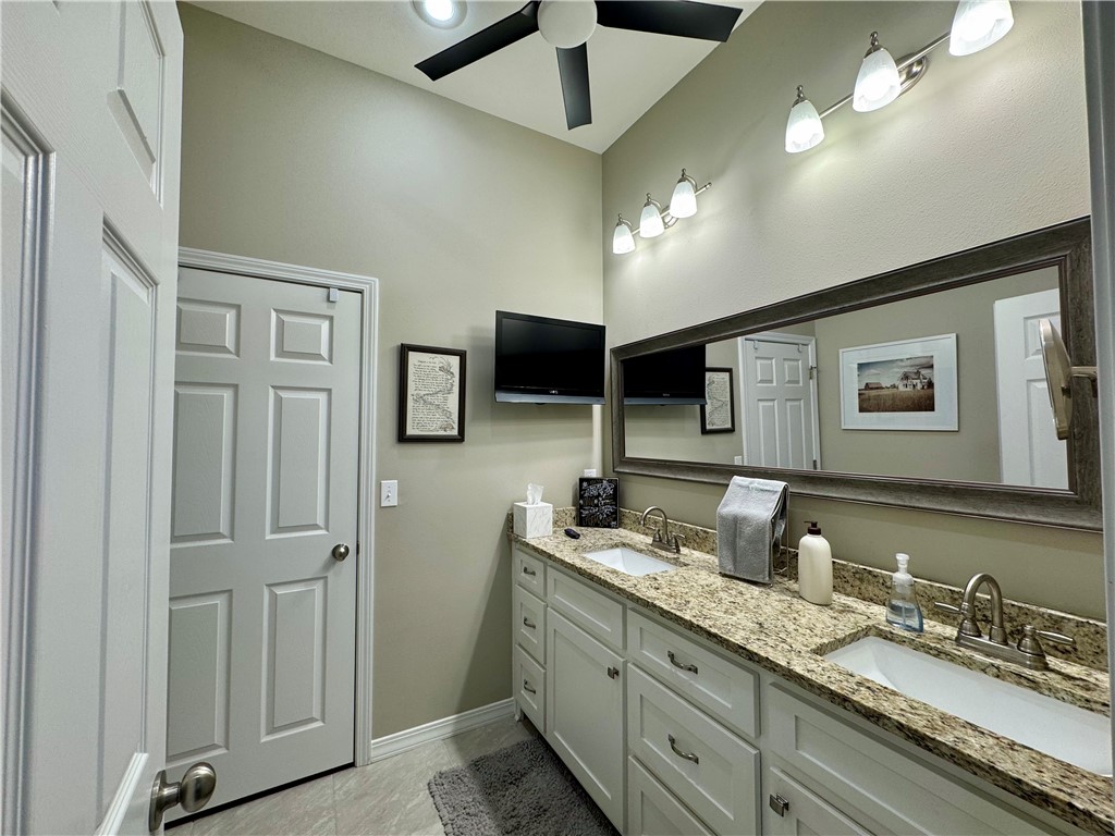 Hudson Harbor - Residential