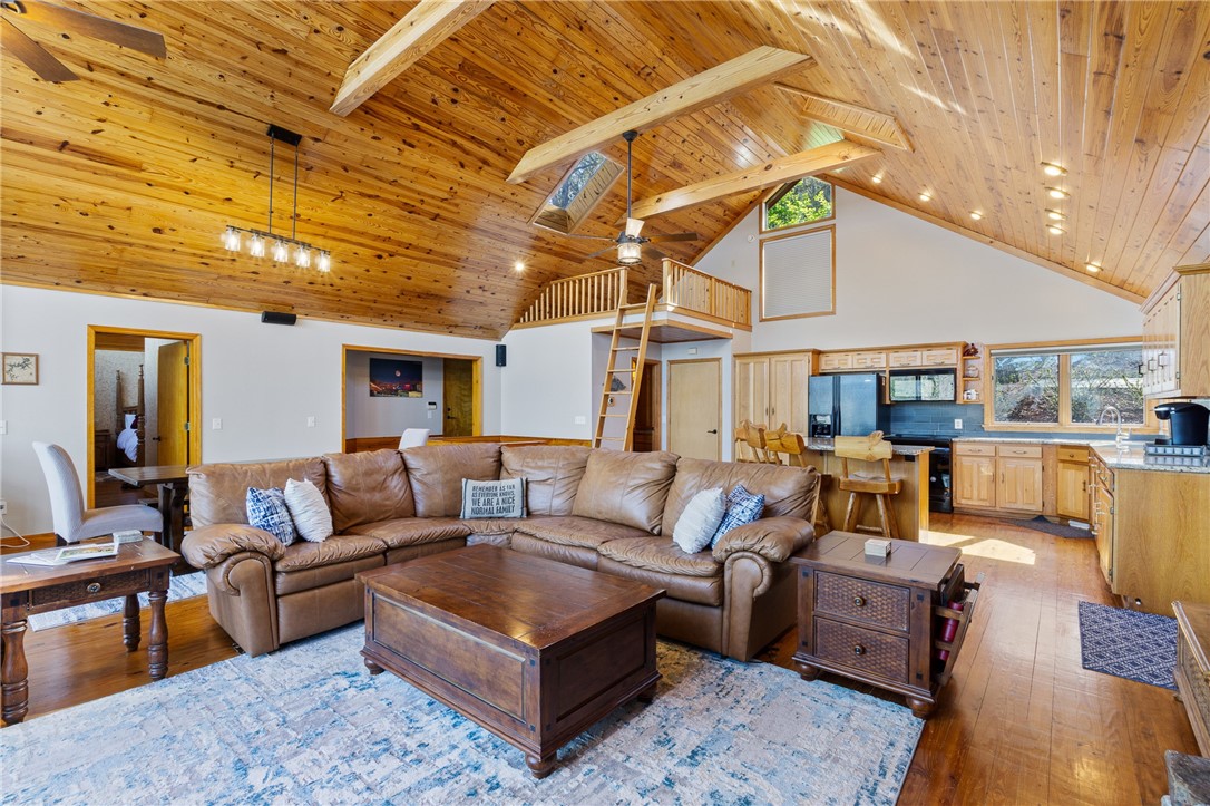 Mundell Heights - Residential