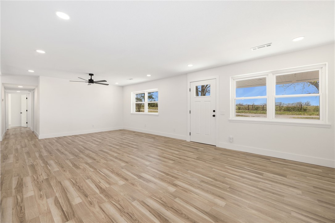 19-15-32 - Residential