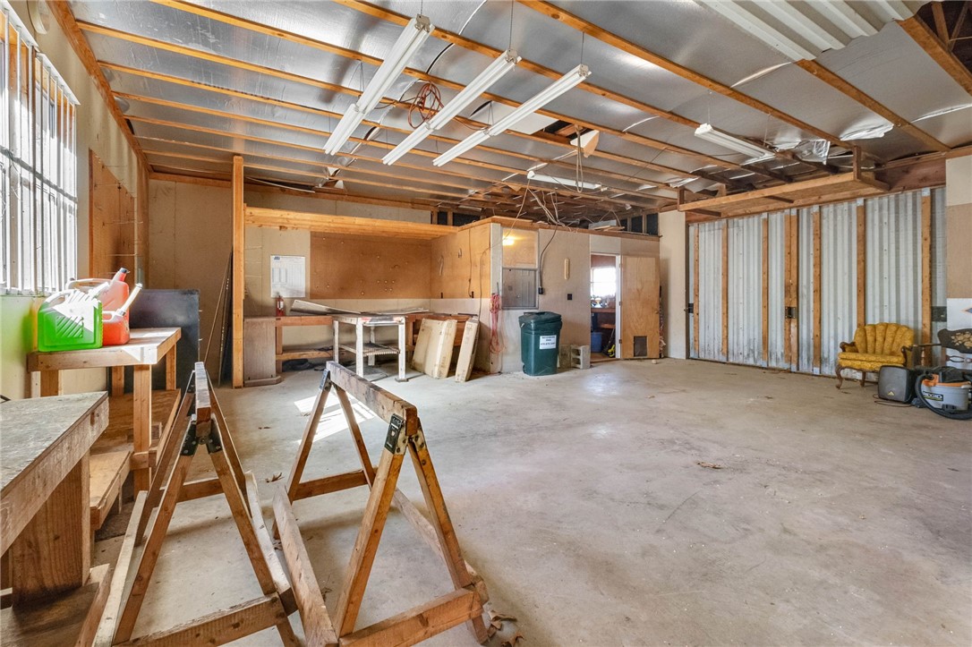 28-21-28-RURAL - Residential