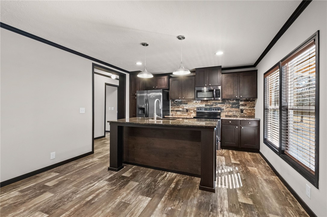 28-21-28-RURAL - Residential