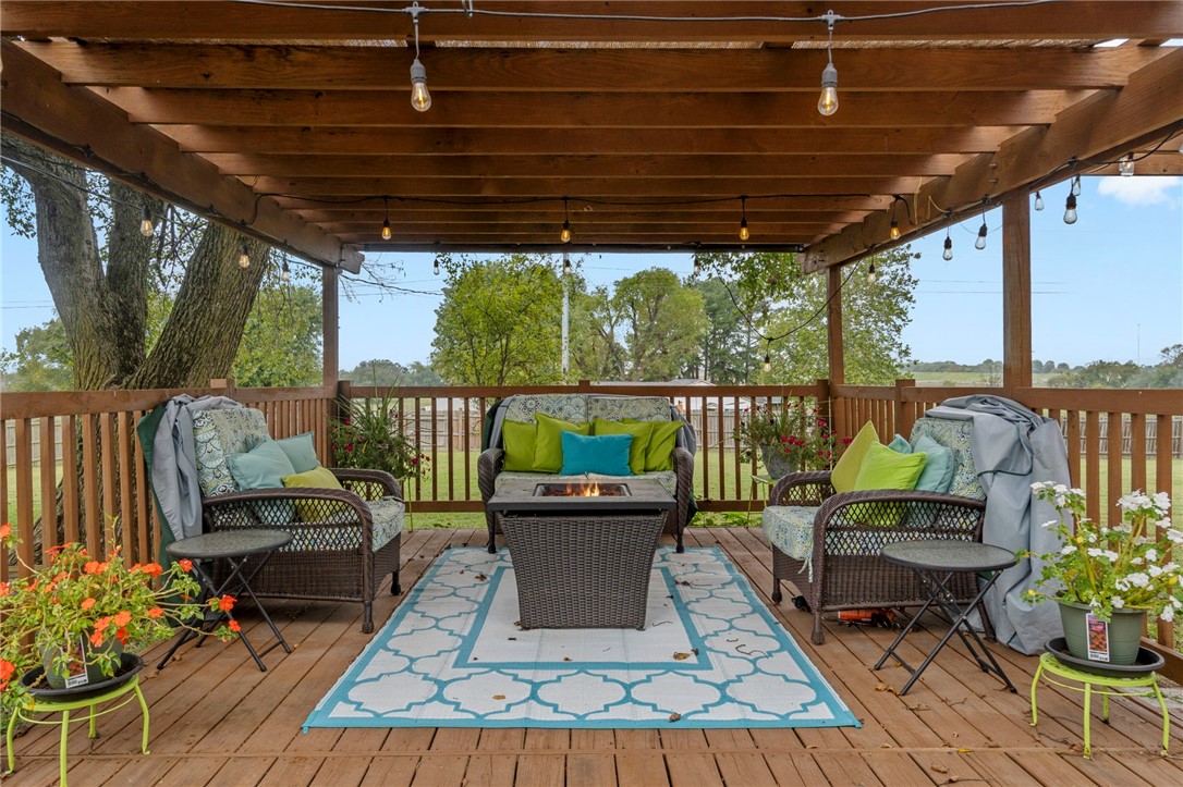 Tontitown Outlots - Residential