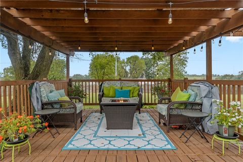 Photo of 2855 Henri De Tonti Boulevard, Tontitown, AR 72762 (MLS # 1330825)