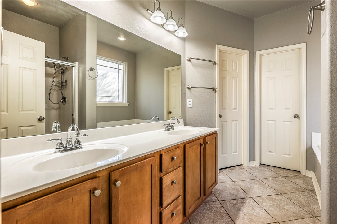 Briar Chase Sub Bentonville - Residential