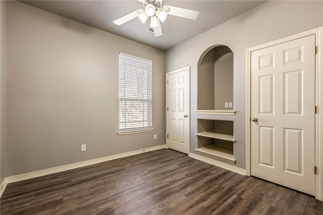 Briar Chase Sub Bentonville - Residential