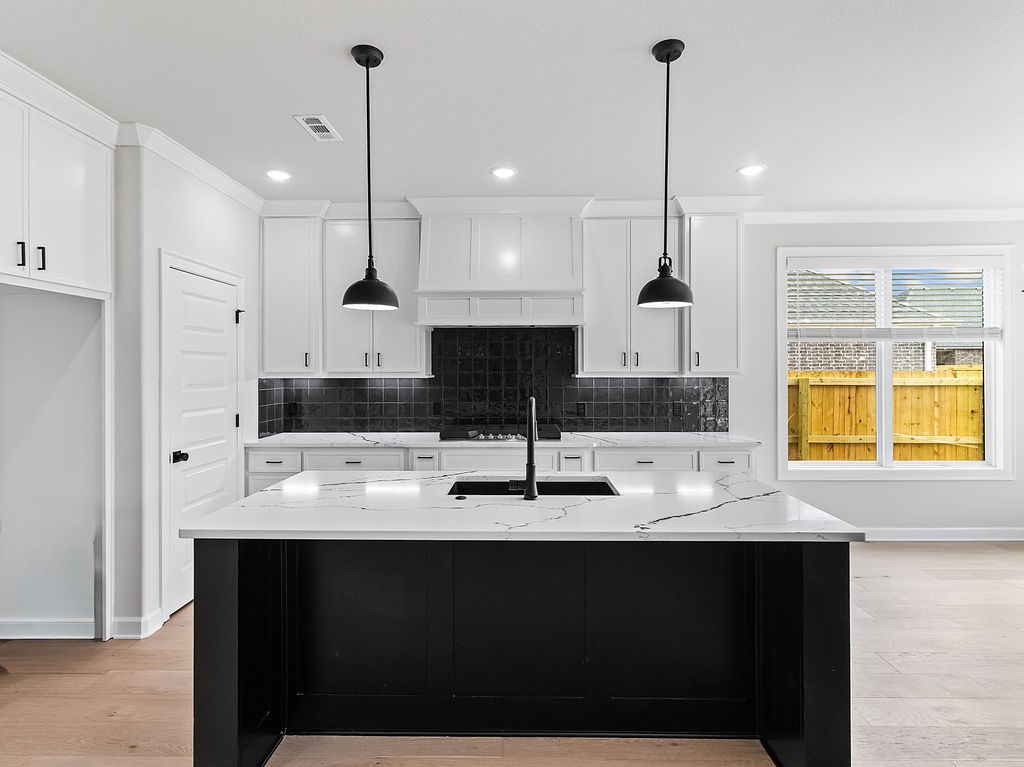 Hillcrest - Residential