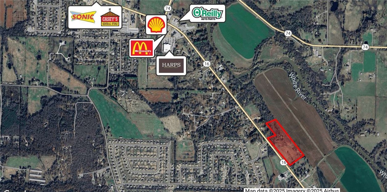 Development opportunity for sale on N. Center Street in Elkins with easy access to the White River. Property is directly across the highway from a new coffee shop and auto body repair shop. Elkins is a rapidly growing community, having doubled in population over the past several years.
Approx. 971' of frontage along Hwy 16.
Mostly flat, clear acreage with all utilities at street.
Owner will consider ground lease.
New survey available upon request.
1.5 miles or less to all Elkins Schools.
20 minutes to the U of A, and 11 miles to I-49.