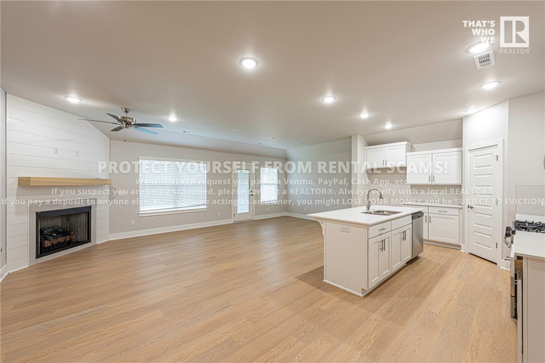 Towne West Sub Ph I - Residential Lease