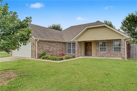 Photo of 198 Alexandra Loop, Elkins, AR 72727 (MLS # 1355711)