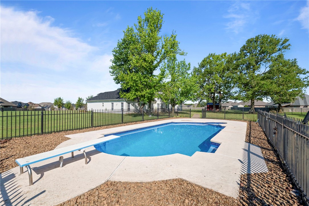 Tontitown Outlots - Residential