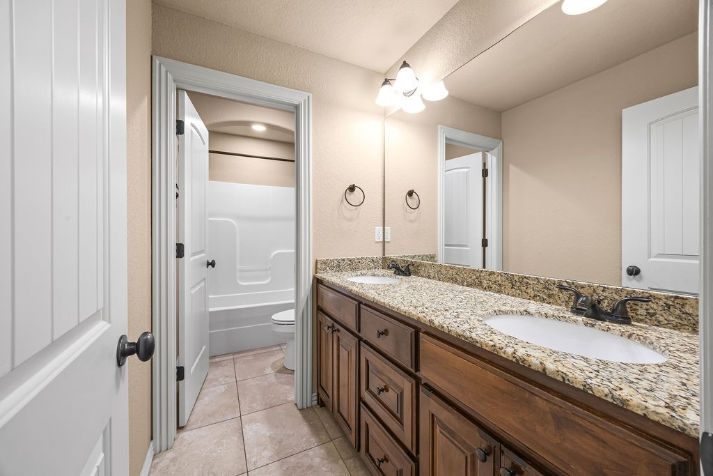 Cornerstone Ridge Sub Ph Iv Bentonville - Residential