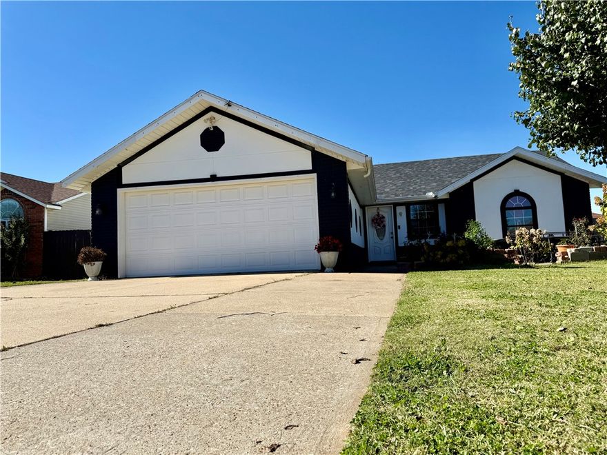 Welcome home to this beautifully upgraded property in a friendly, well-established neighborhood! Enjoy the bright and open living room with vaulted ceilings, creating a spacious and inviting atmosphere. The home features a brand-new roof, upgraded finishes, and energy-efficient LED lighting throughout. Nicely landscaped front yard adds great curb appeal. Conveniently located within walking distance to Eastside Elementary School, this move-in ready home is a perfect blend of comfort, style, and location!