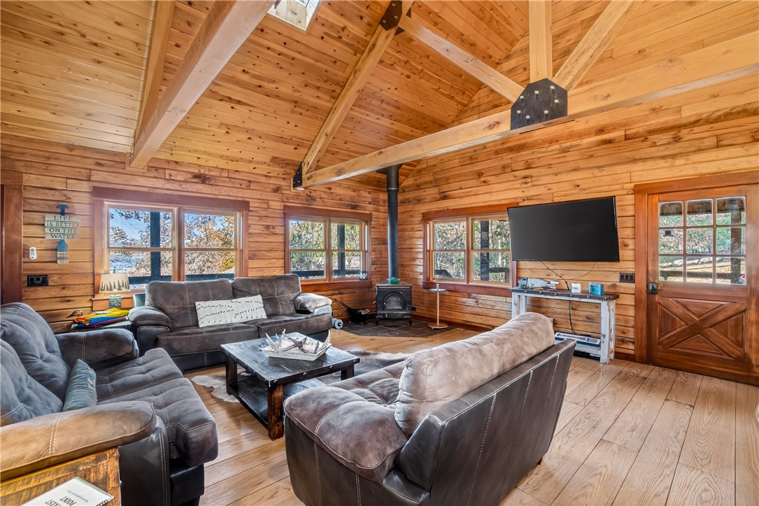 09-19-28-RURAL - Residential