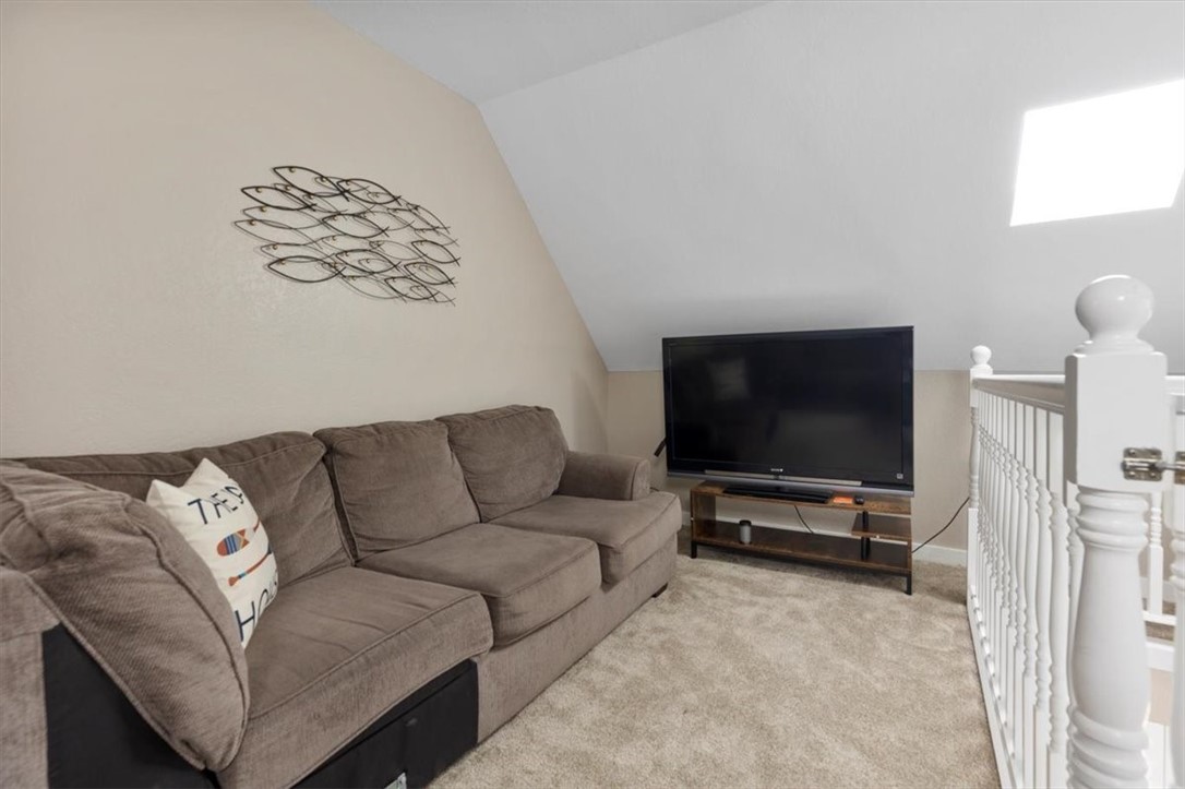 09-19-28-RURAL - Residential