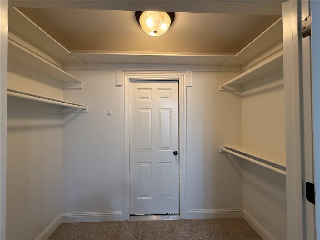 Creekwood - Residential