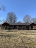 FIXER UPPER. Home has all the bones needed to be an awesome house just needs a little more TLC. Come see it if your looking for a project.