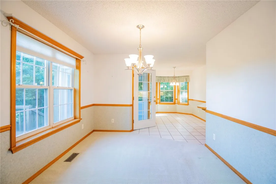 Bella Vista, Arkansas 72714, United States, 3 Bedrooms Bedrooms, ,2 BathroomsBathrooms,Residential,Active,159571