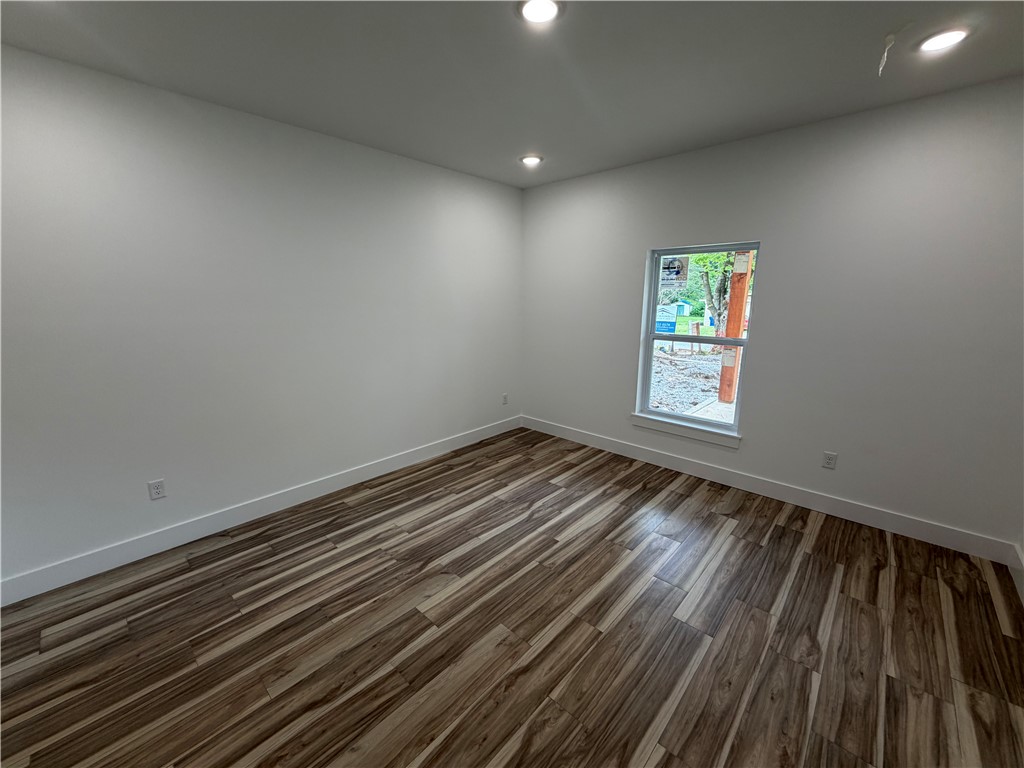 Ora & Sang - Residential Lease