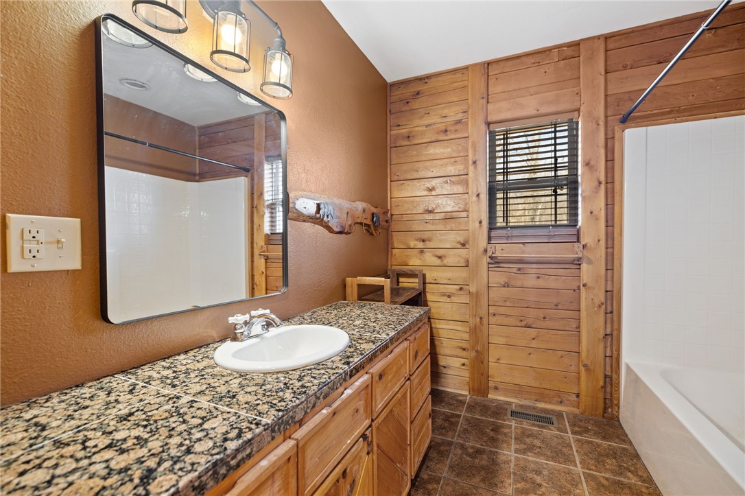 17-13-30 - Residential