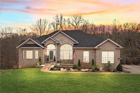 Photo of 3965 Caston Drive, Fayetteville, AR 72701 (MLS # 1332051)