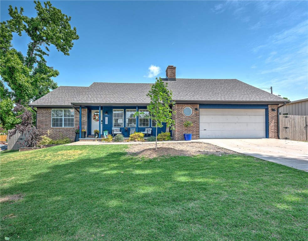 Welcome home to this beautifully updated, move-in ready 3-bedroom, 2-bath home on a spacious quarter-acre lot in the heart of Rogers. The living room offers vaulted ceilings and plenty of natural light, creating an open, airy feel that flows into the updated kitchen with granite countertops, modern appliances, and freshly painted cabinetry. Stylish flooring and fresh interior paint run throughout the home. The private primary suite offers a relaxing retreat, while two additional bedrooms provide flexibility for guests, hobbies, or work from home needs. With a new roof, HVAC system with new ductwork, water heater, siding, and exterior paint, the big updates are done, just move in and enjoy. Ideally located just minutes from downtown Rogers, parks, trails, schools, shopping, and only steps from the Razorback Greenway, this is a home you won’t want to miss!