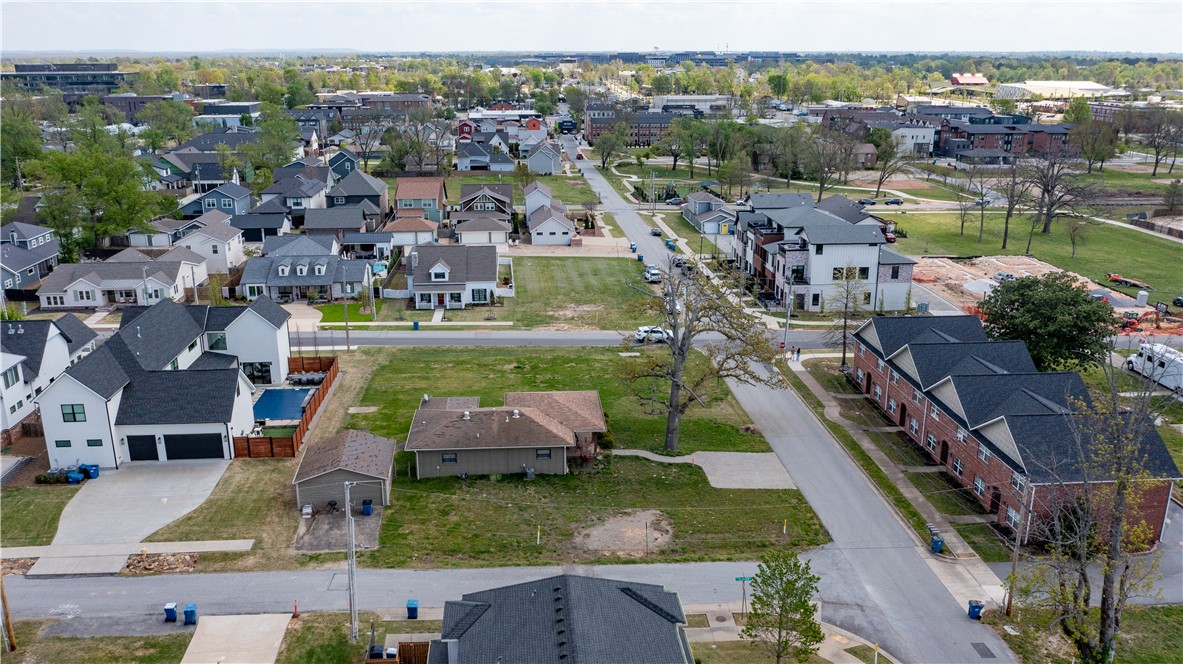 Gilmores Add Bentonville - Land