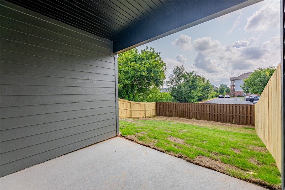 Poigai Estates Ph 2 Bentonville - Residential Lease