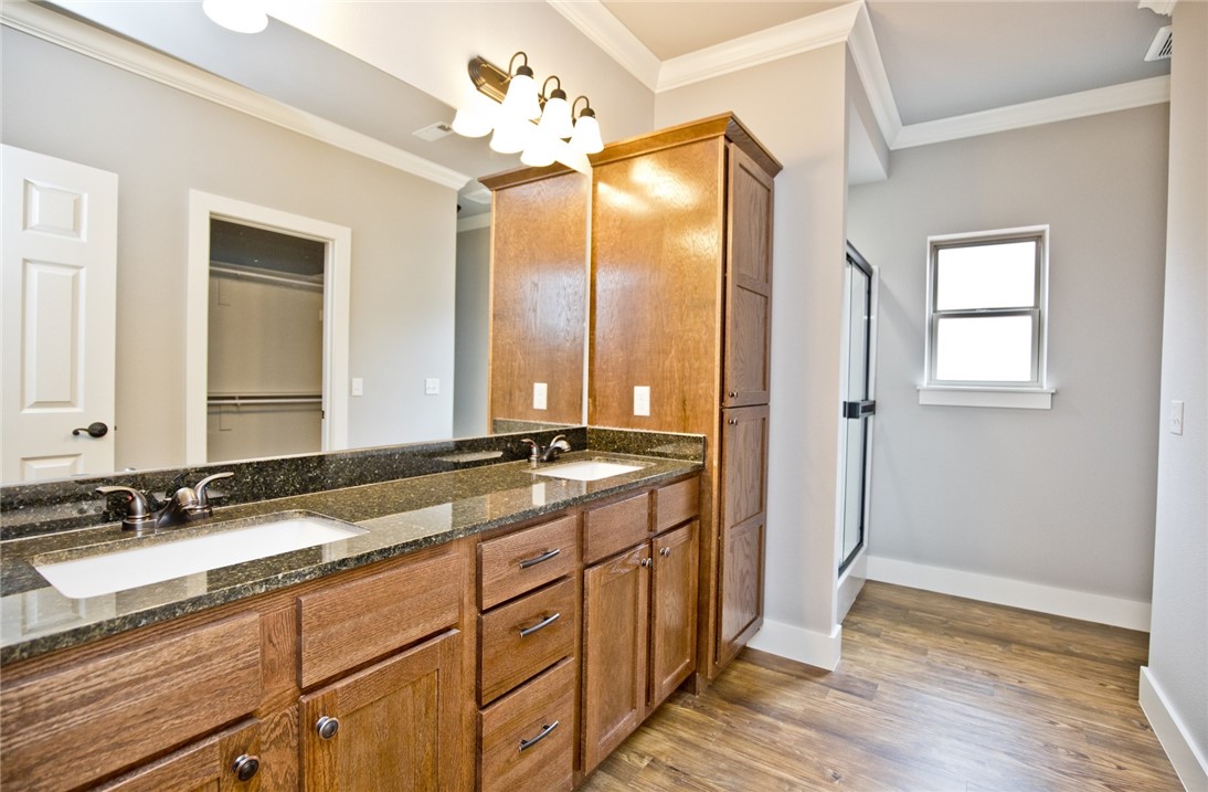 Willow Run Pea Ridge - Residential Lease