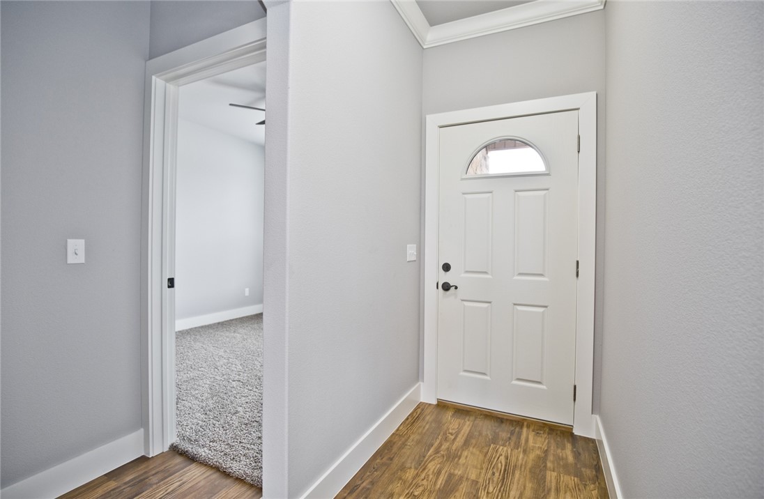 Willow Run Pea Ridge - Residential Lease