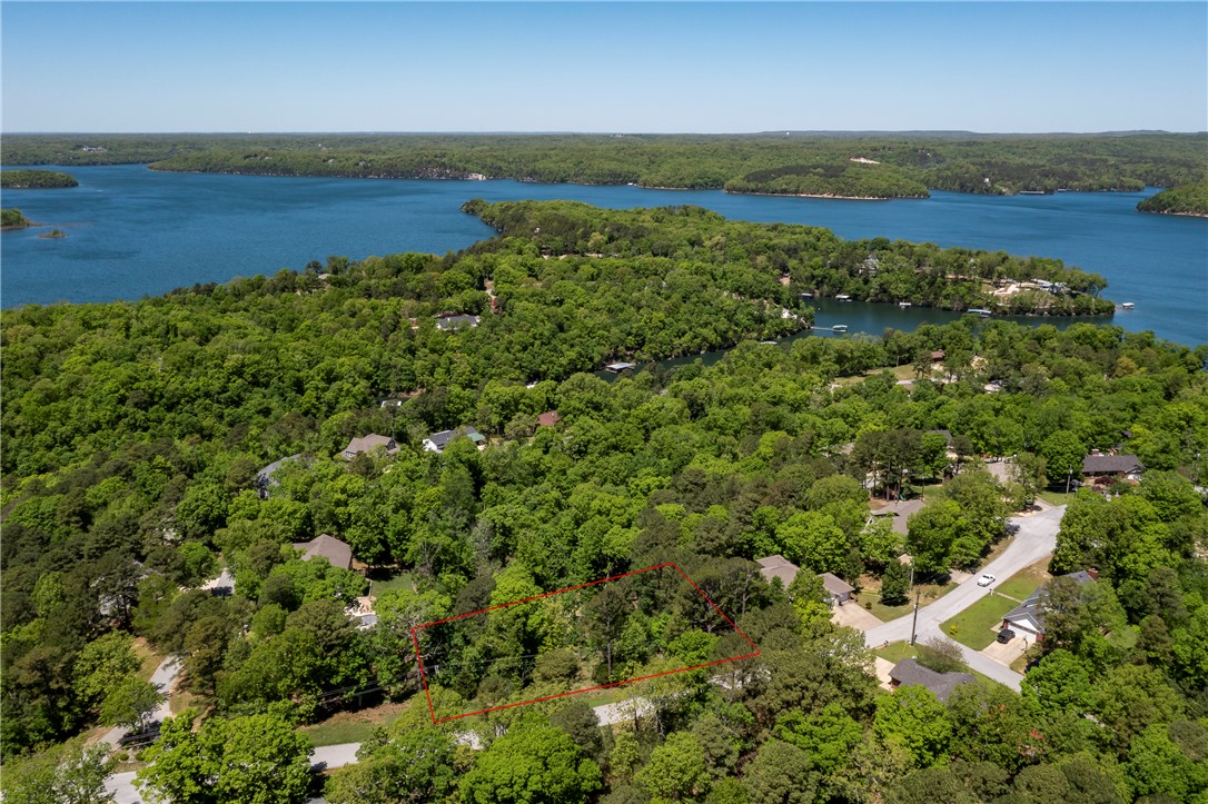 Runnymede Rev Sub Rurban - Land