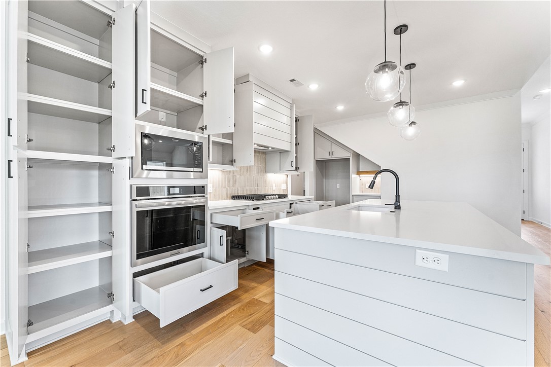 Hillcrest - Residential