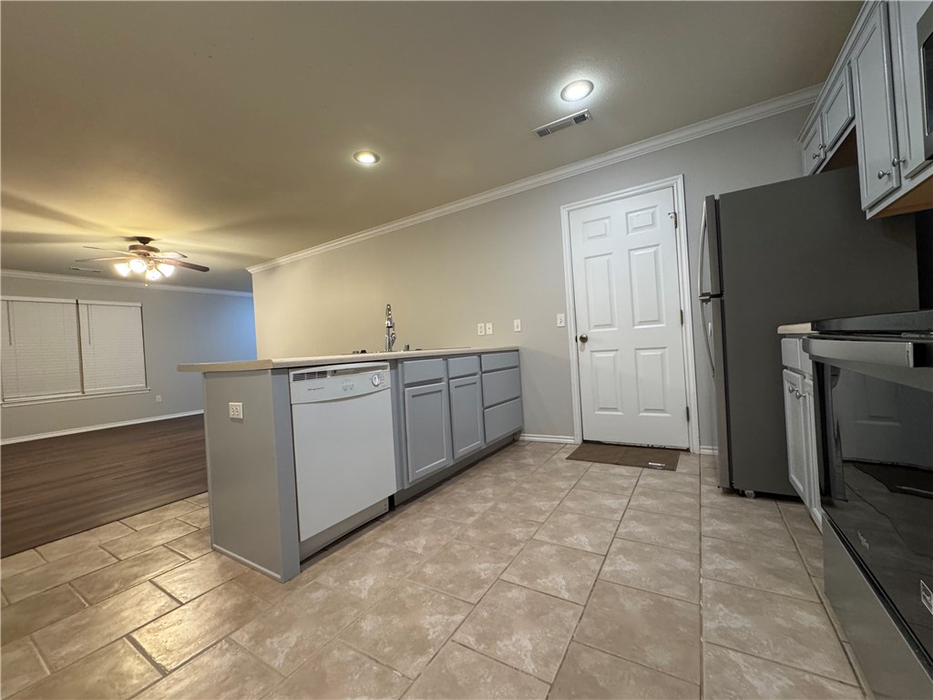 Skyler Place Add - Residential Lease