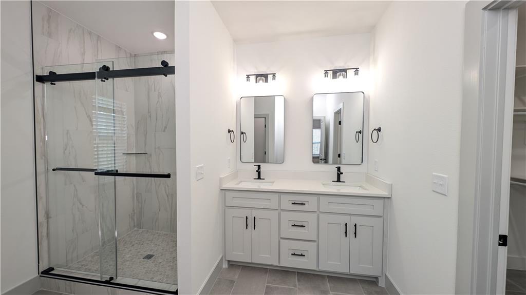 WHITHORN SUB BVV - Residential Lease