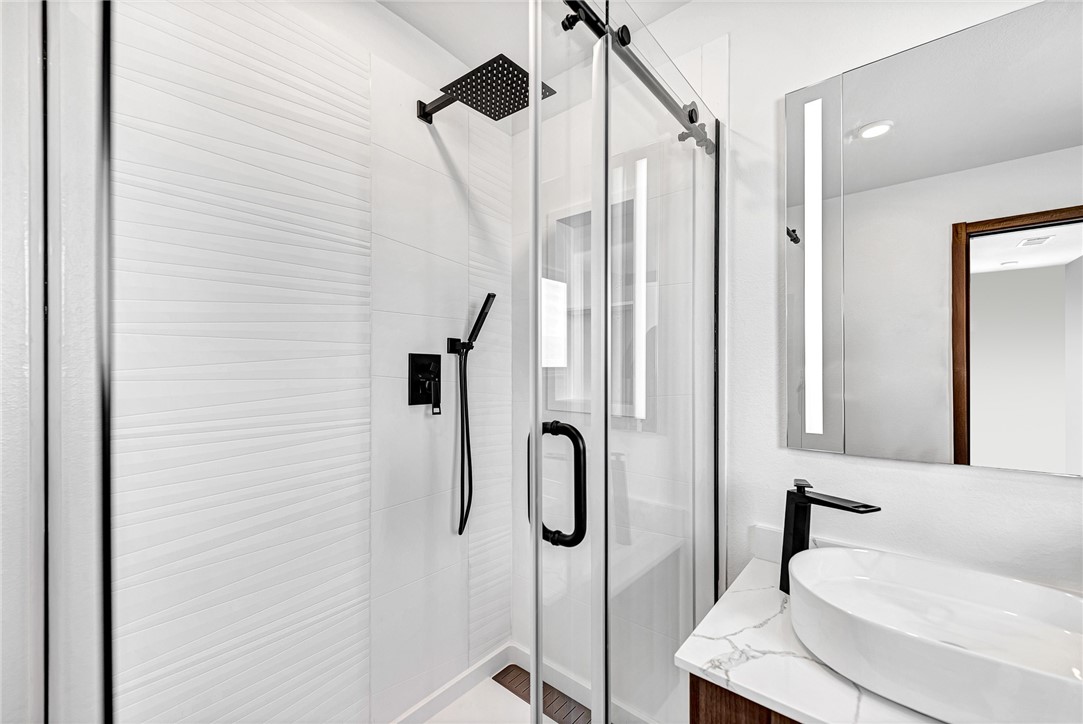 PARKSIDE SUB-LOWELL - Residential Lease