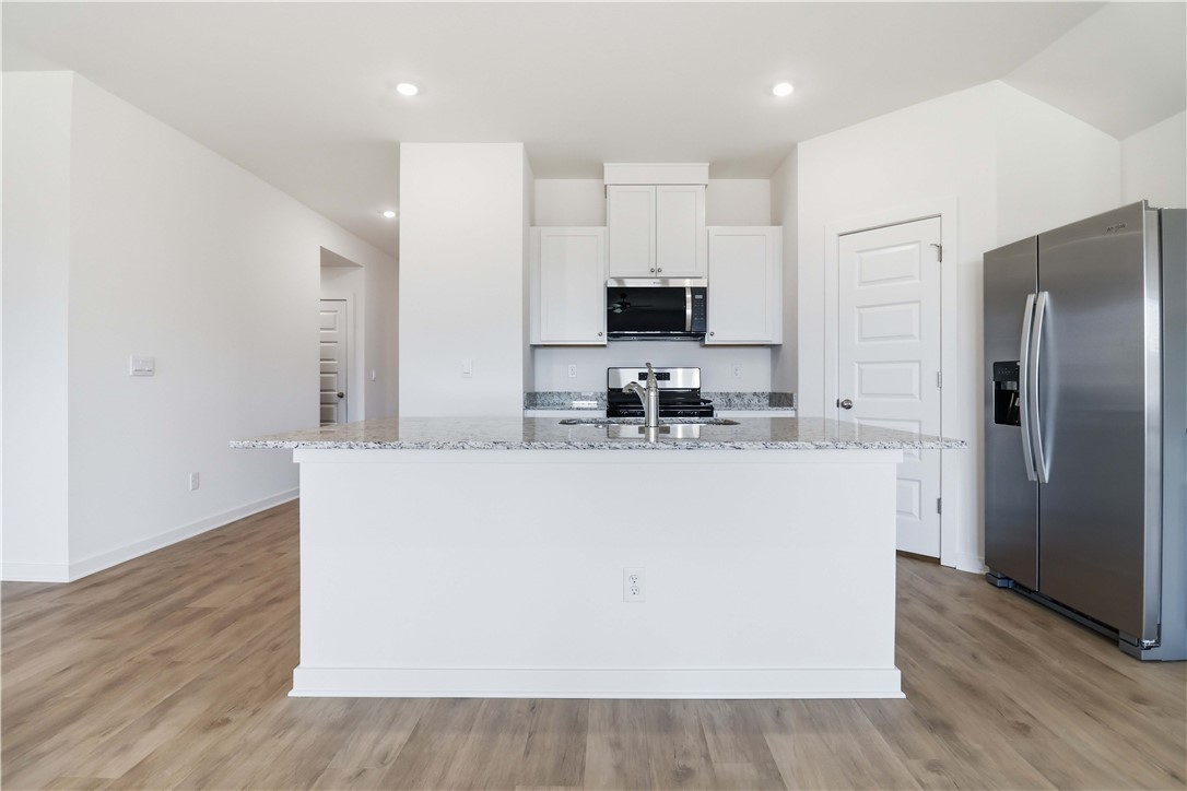 West Wind Sub Ph I Centerton - Residential Lease