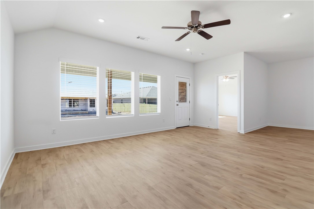 West Wind Sub Ph I Centerton - Residential Lease