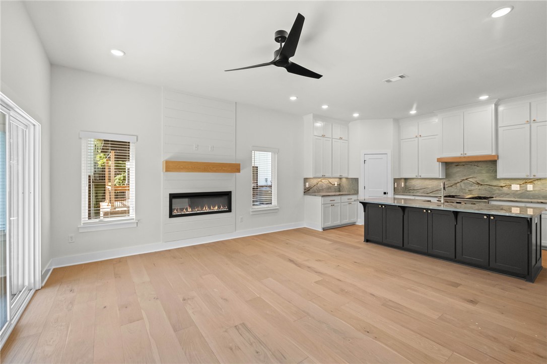 Applegate - Residential
