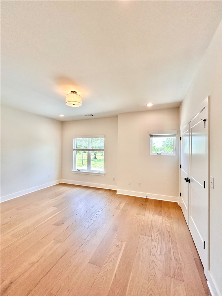 Applegate - Residential