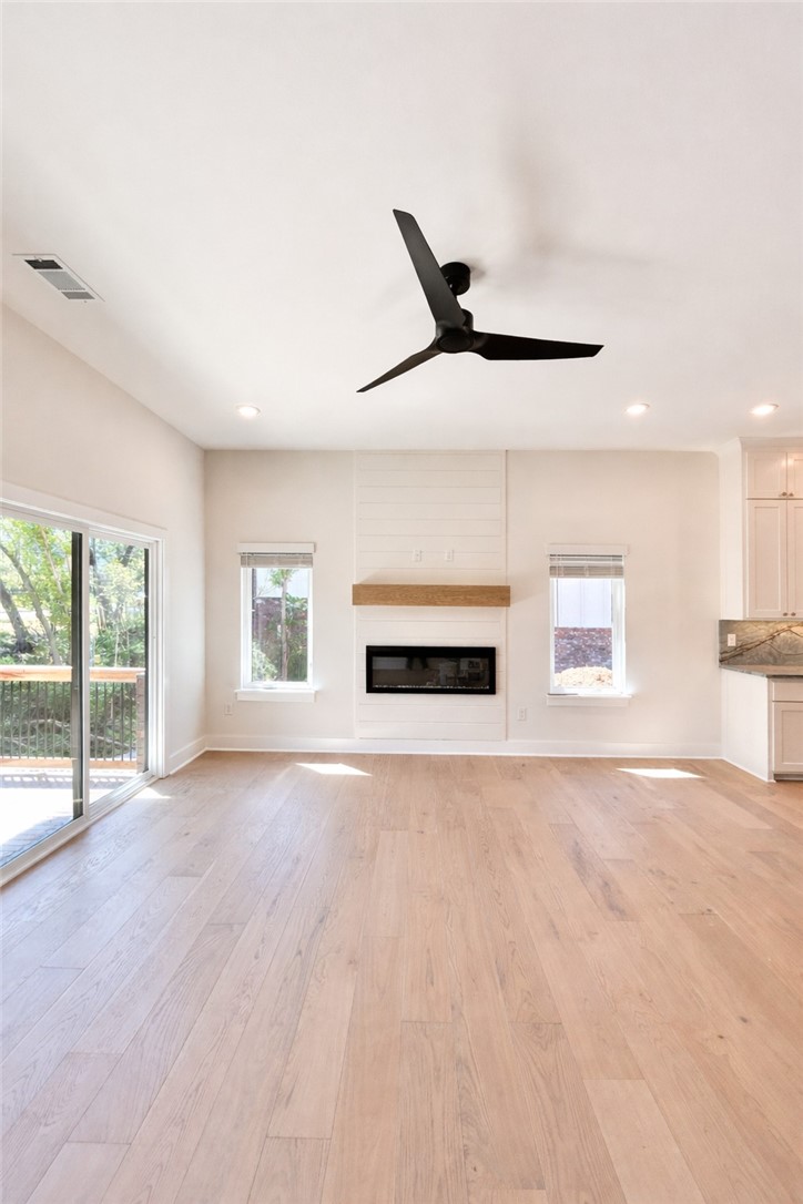 Applegate - Residential