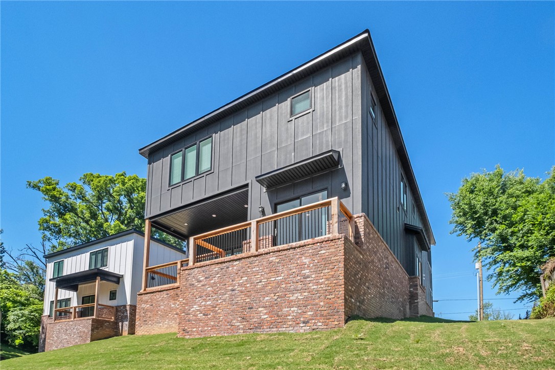 Applegate - Residential