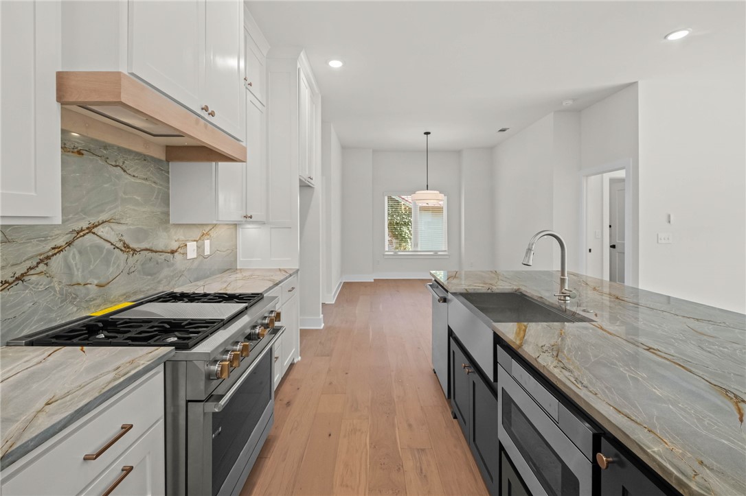Applegate - Residential