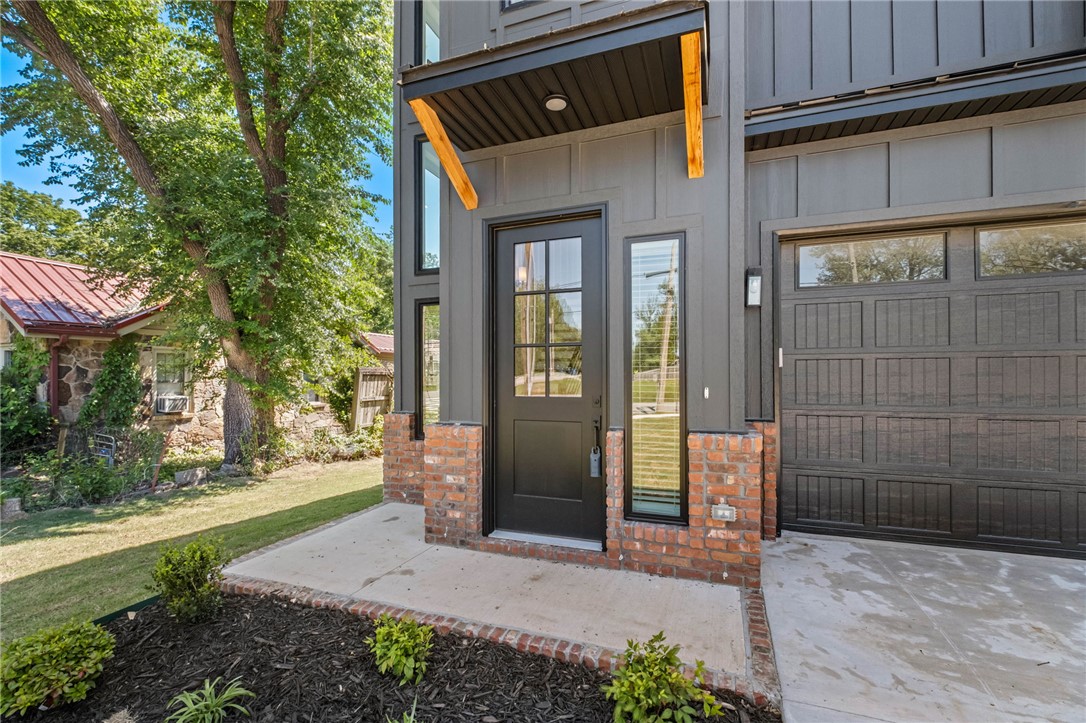 Applegate - Residential