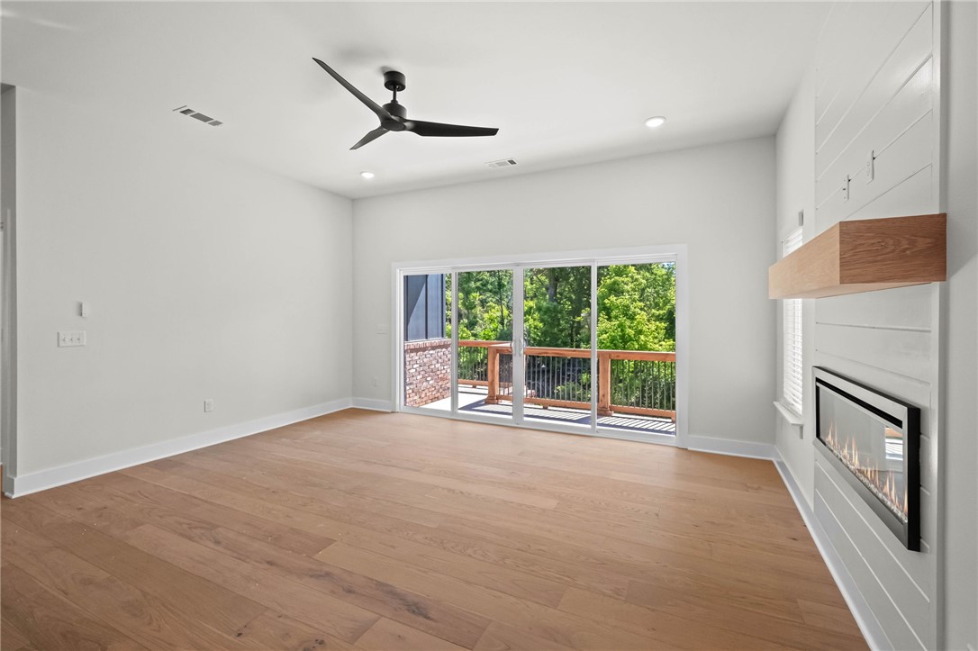 Applegate - Residential